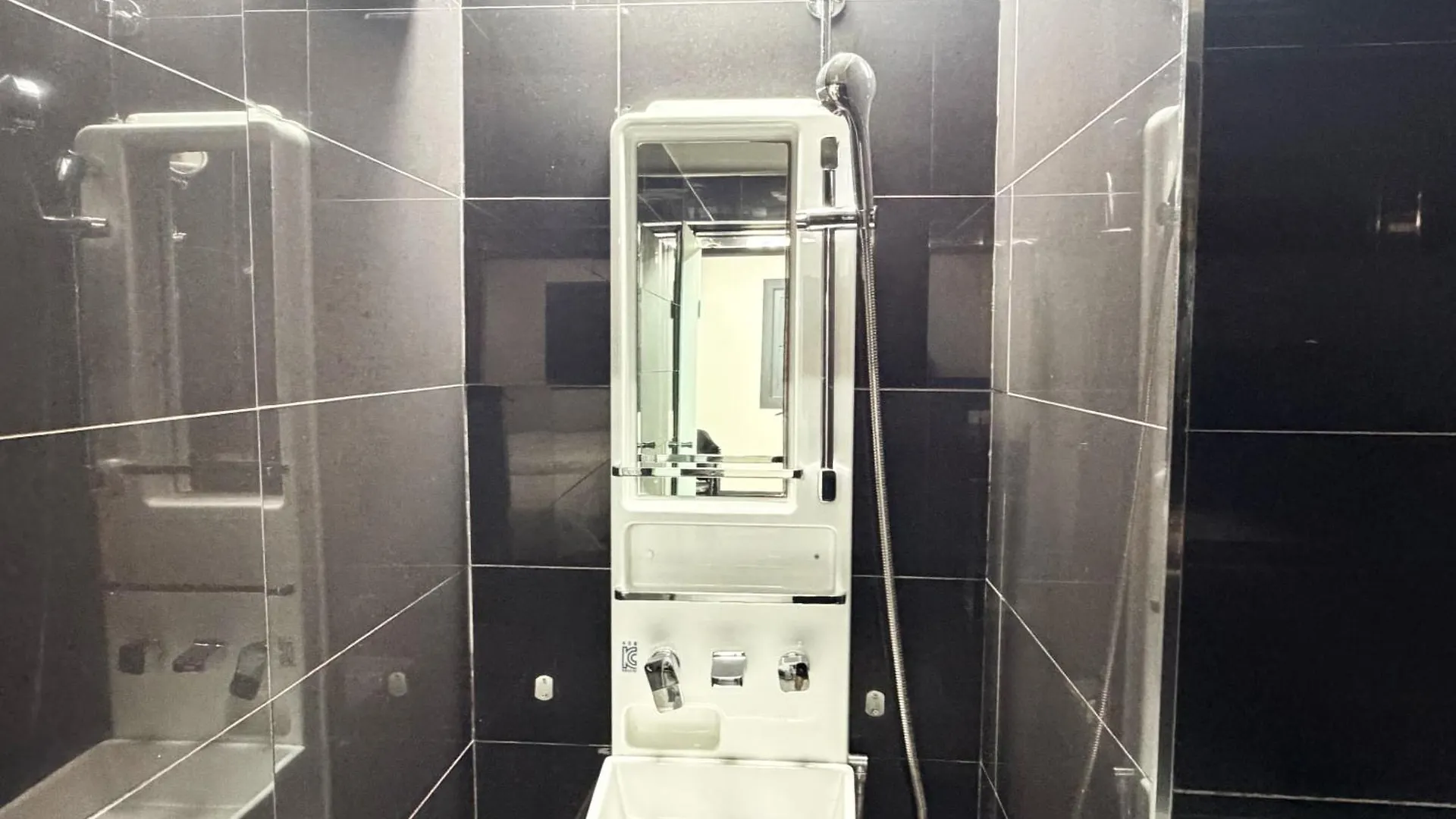 Carlton Hotel Incheon 3*,