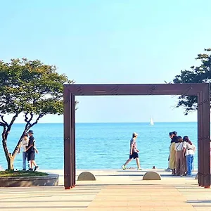 Haeundai 1 Cho Busan