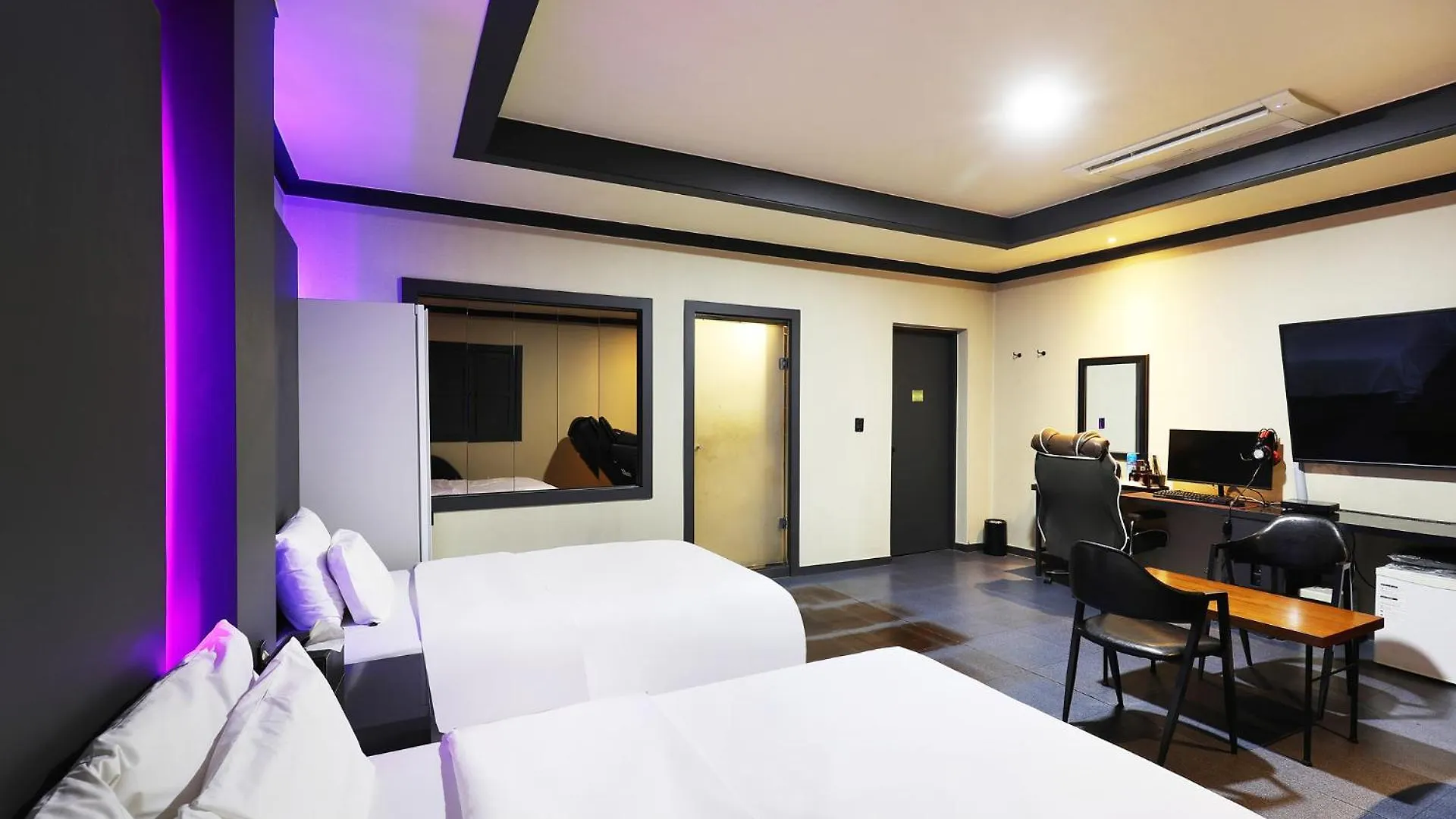 Carlton Hotel Inczhon