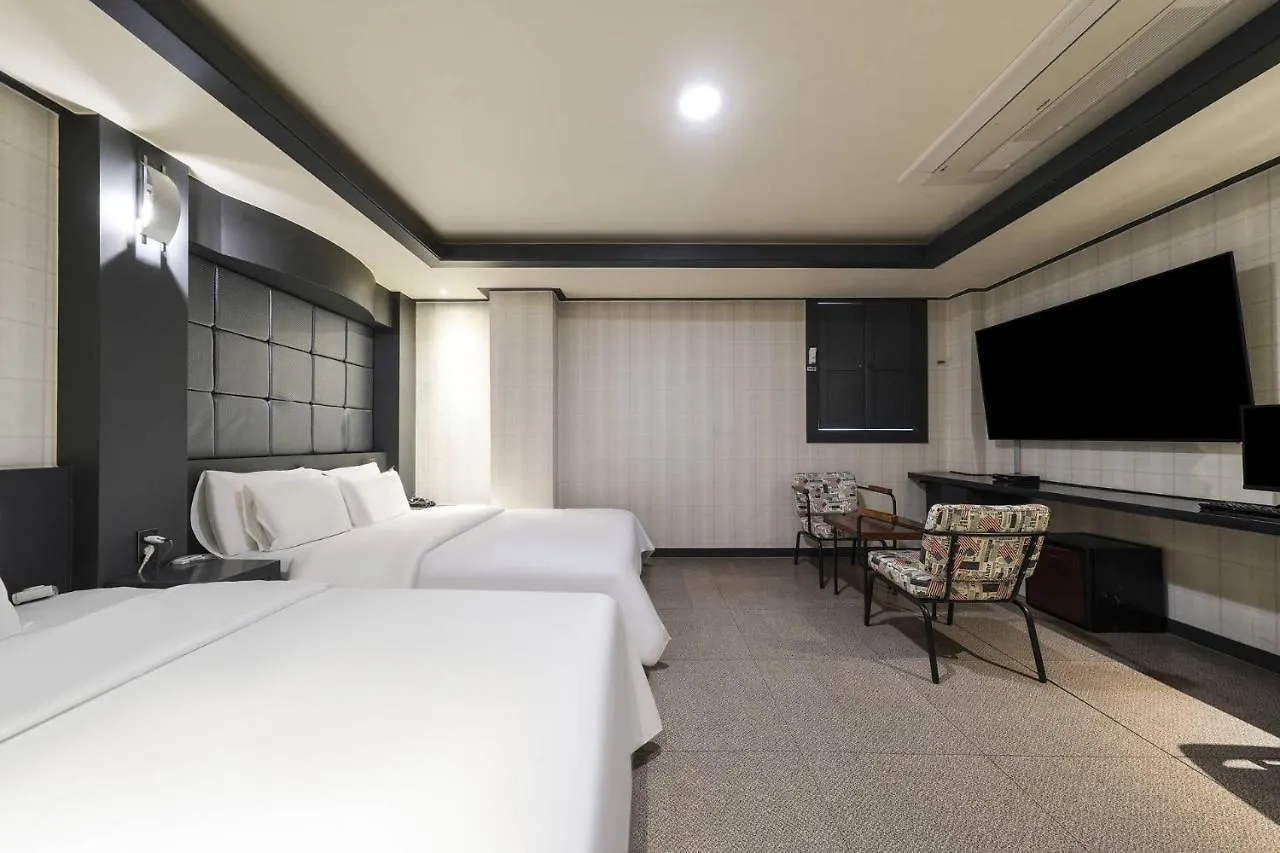 Carlton Hotel Incheon 3*,
