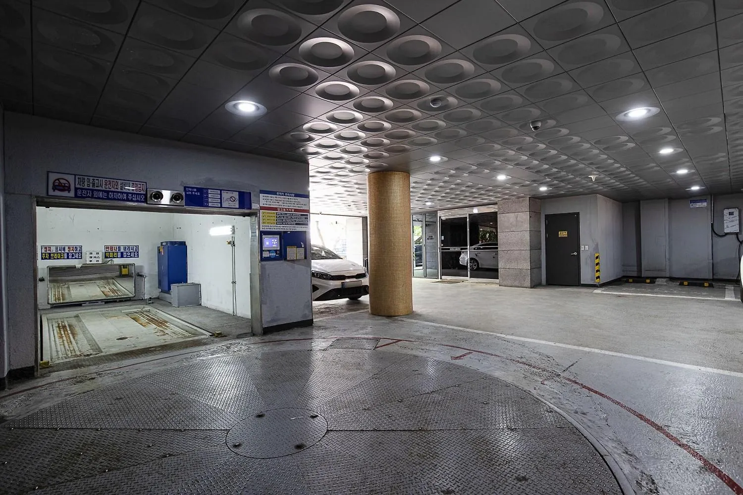 Carlton Hotel Incheon